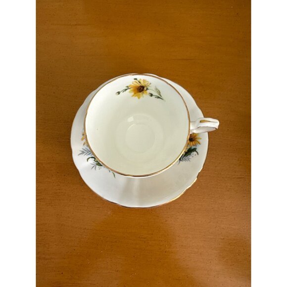 Paragon Bone China Tea Cup & Saucer Set With Sunflower Design Gold Trim Vintage - Picture 2 of 6